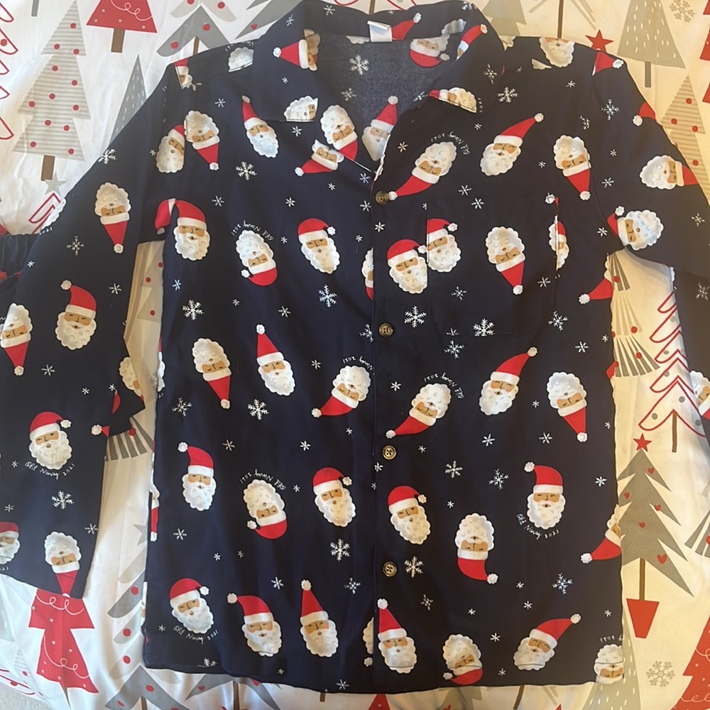 Christmas kid’s Santa 🎅🏻 pajama set- unisex XL (14/16)
